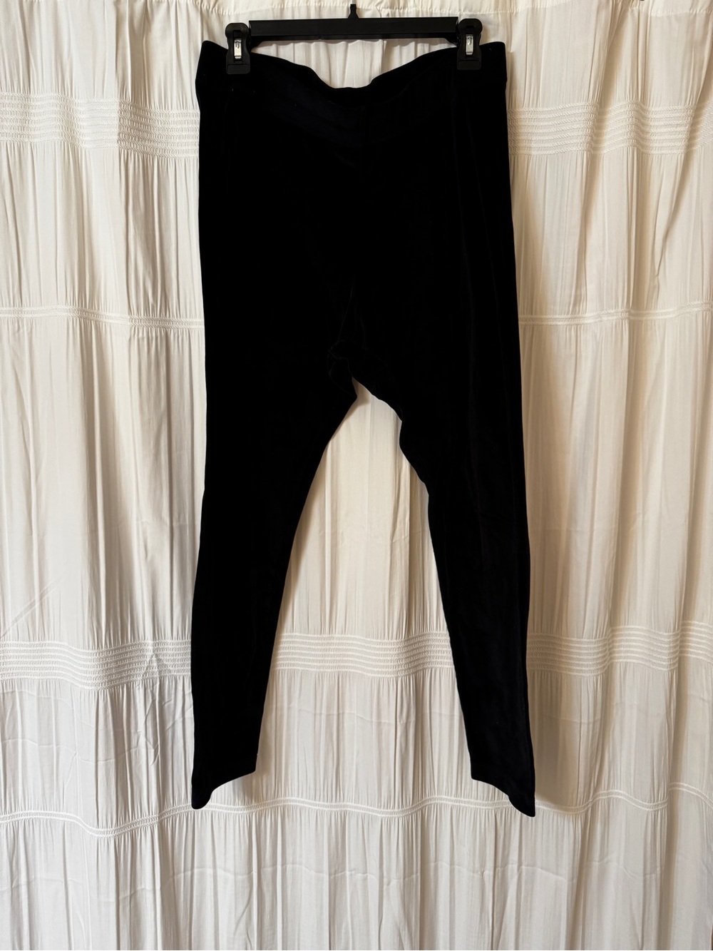 Old Navy Black Velour Stretch Leggings